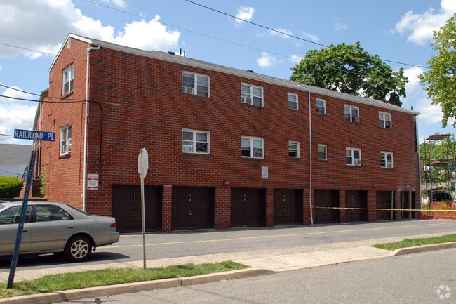 Photo - 170 Central Ave