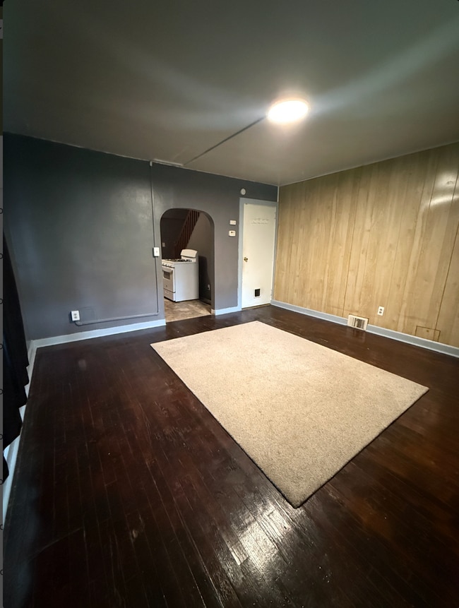127 Linhart St Unidad 1