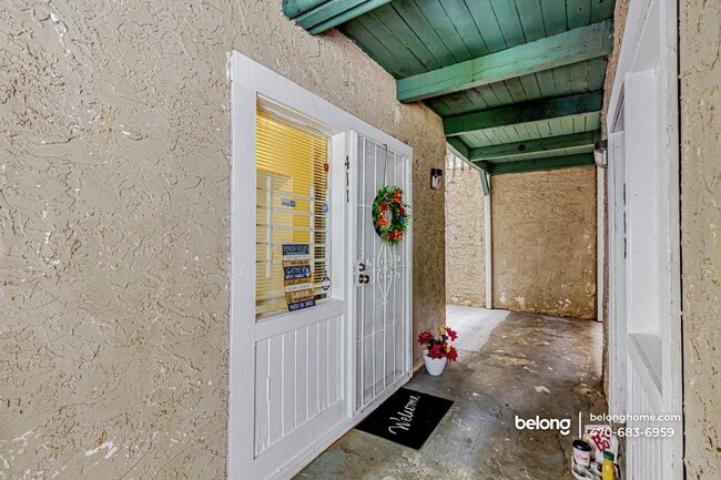 Photo - 3575 Oakvale Rd Unit 411