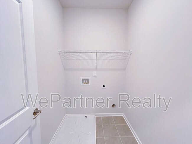 Photo - 2610 Mls Cmn Dr
