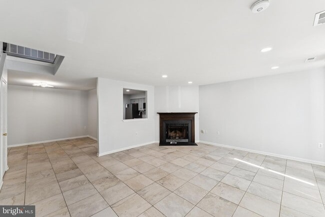 Photo - 7527 Belle Grae Dr