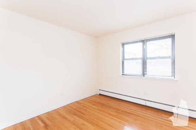 Photo - 525 W Oakdale Ave Unit 505