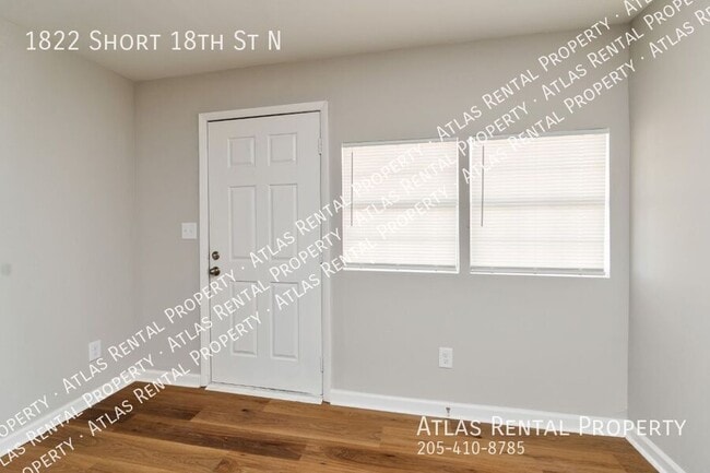 Photo - 1822 18th St N