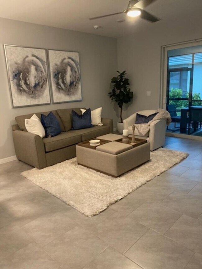 1080 Tranquil Brk Dr
