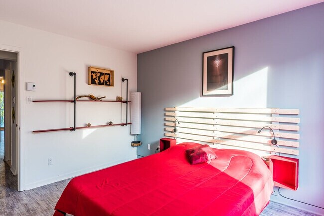 Photo - 2023 Rue Dézéry Unit SI FL3-ID1589098P