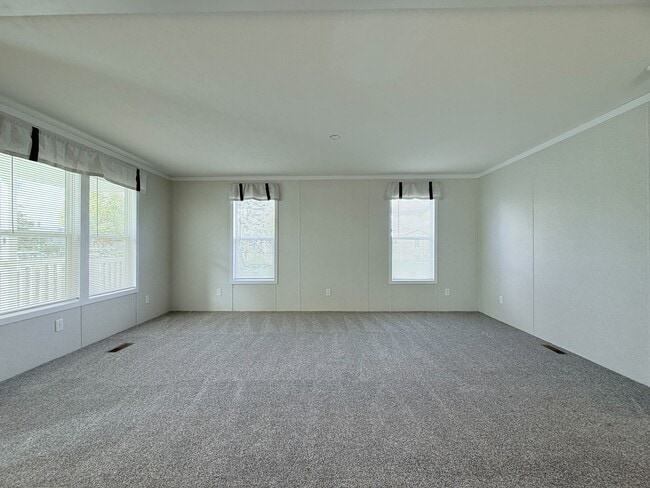 Photo - 29909 Flushing Dr