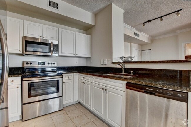 Building Photo - 651 Okeechobee Blvd Unit PH 1204 Rental