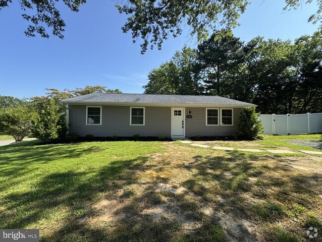 Building Photo - 29332 4th St Rental