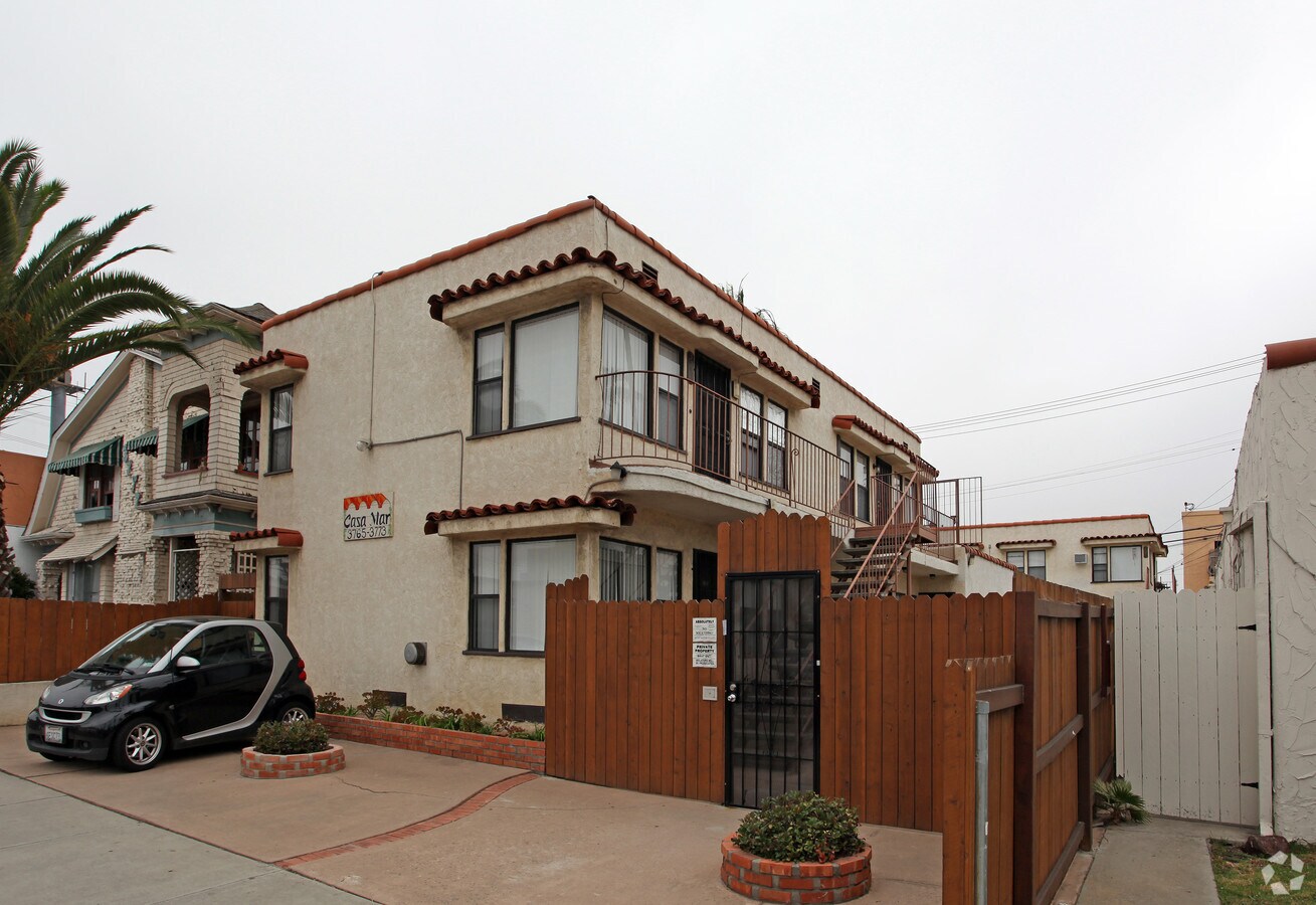 Photo - Casa Mar Apartments