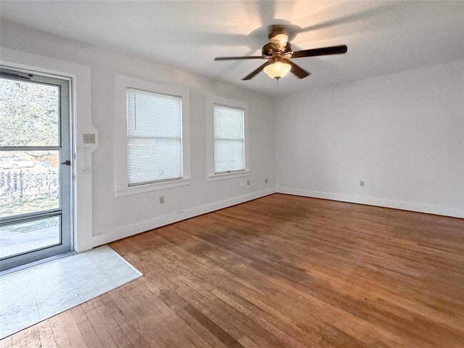 Photo - 4812 Ramsey Ave