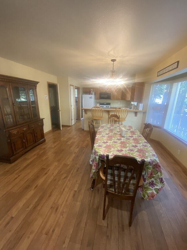 Photo - 1728 Mohican Dr