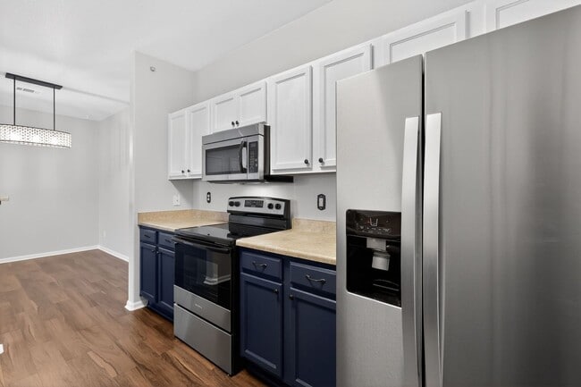 Photo - 4451 S Ammons St