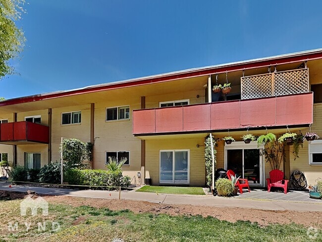 Building Photo - 355 E Thomas Rd Rental