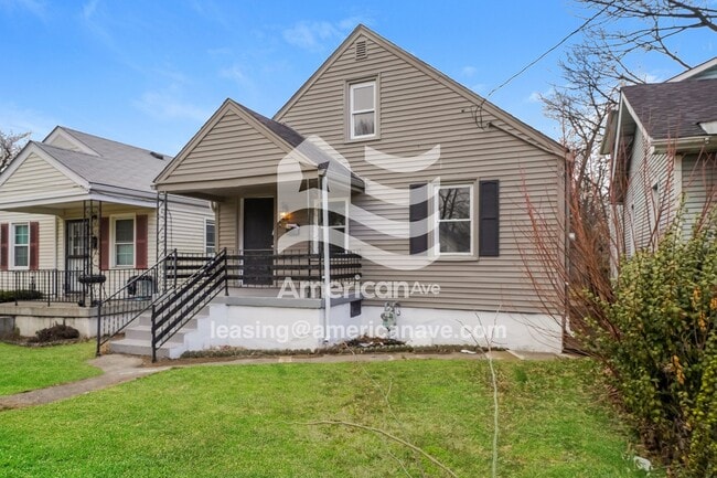 Building Photo - 823 Camden Ave