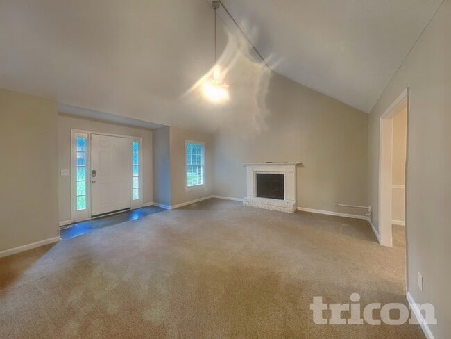 Photo - 1035 Peace Dr