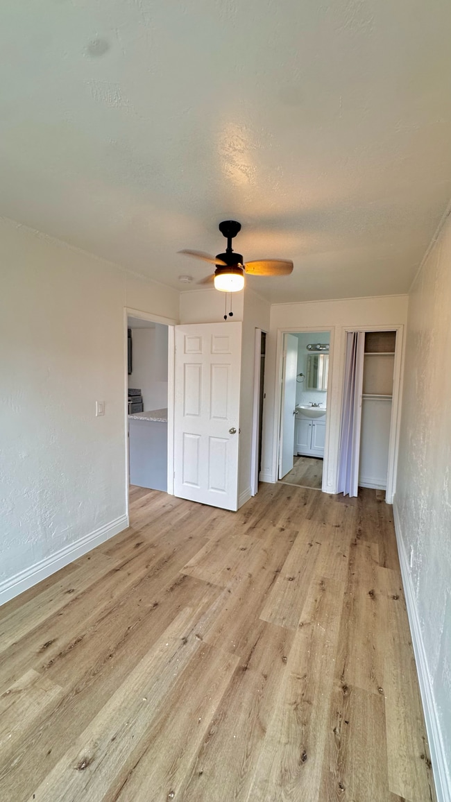 Photo - 203 W Madill St