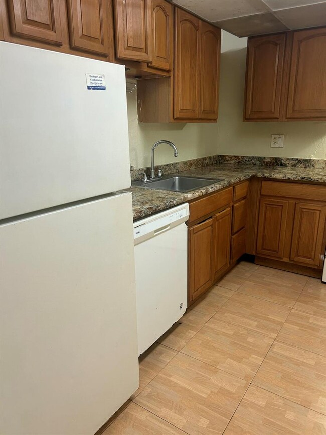 Photo - 4304 NW 9th Ave Unidad .