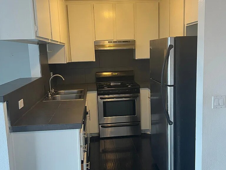 Photo - 7531 Hampton Ave Unit 201