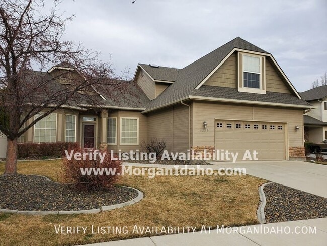 Building Photo - 2330 W Trestle Dr Rental