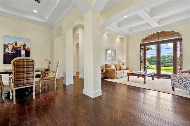Photo - 15636 Sunnyland Ln