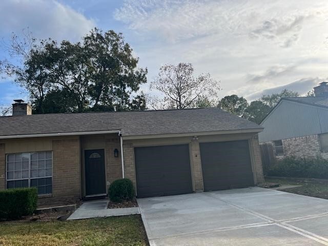 Photo - 15814 Havenhurst Dr