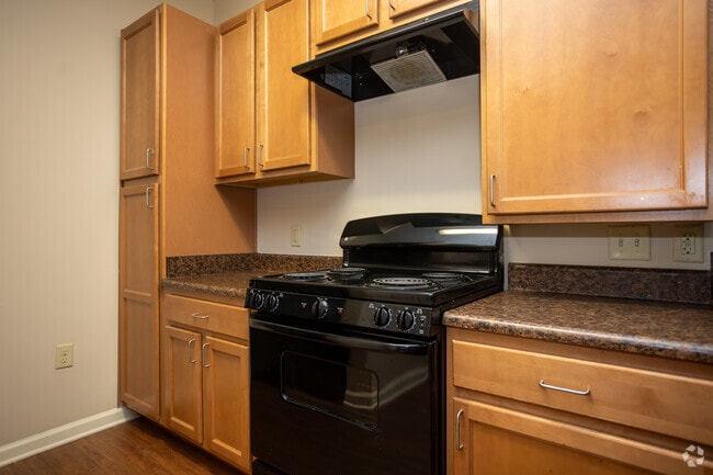 3BR,3BA - 1,245SF - Kitchen - Walden Station Apts