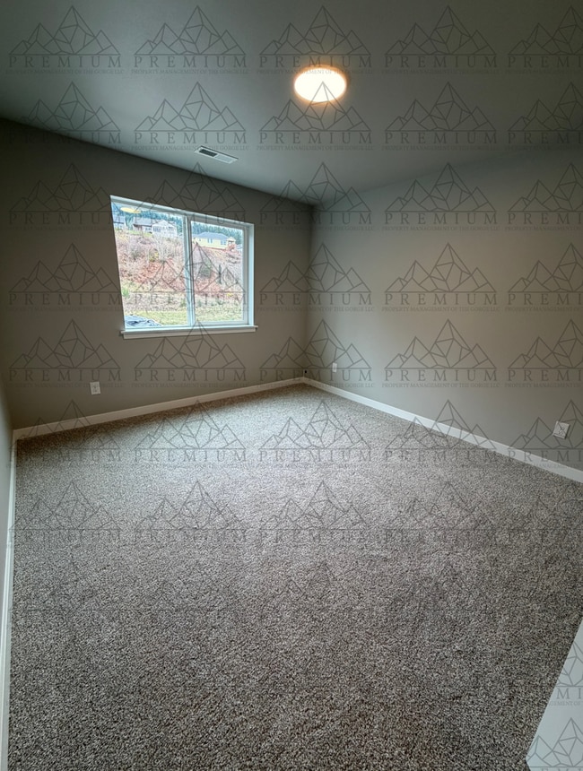 Photo - 3 BED 2.5 BATH NEW BUILD!