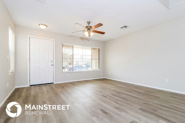 Photo - 2837 S 63rd Dr
