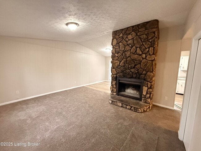 Photo - 8401 Roseborough Rd