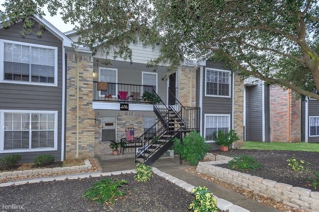 Photo - 1 br, 1 bath Condo - 4545 Louetta RD Flat ...