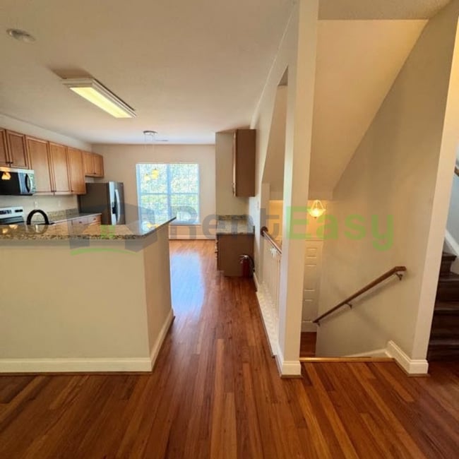 Photo - 4405 Harlesden Dr