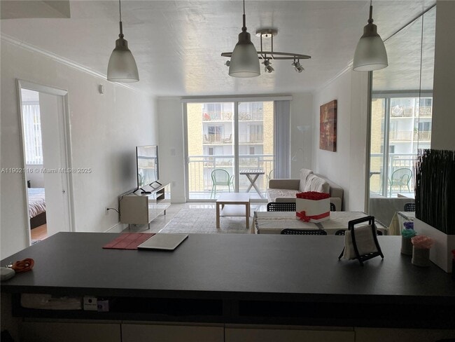 Photo - 1345 Lincoln Rd Unidad 704