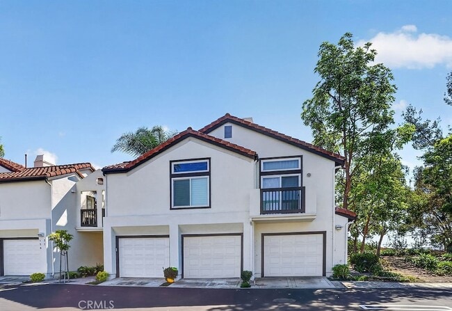 3 Caribbean Ct