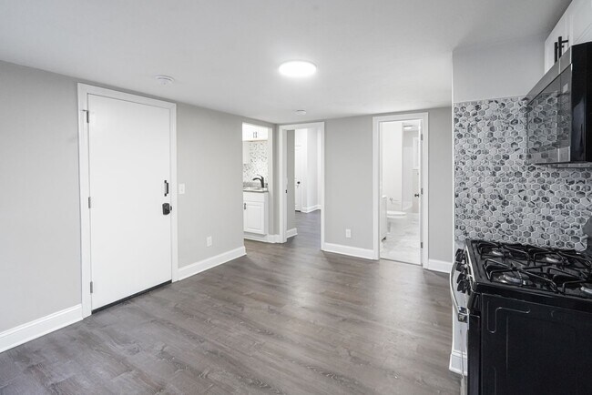 Photo - 100 Eastern Ave Unit 1