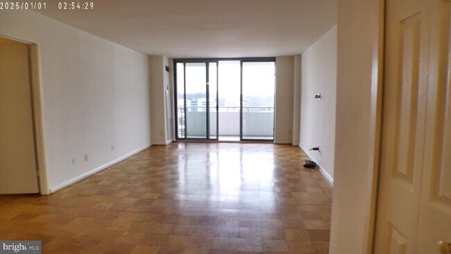 Photo - 5101 River Rd Unit 1103