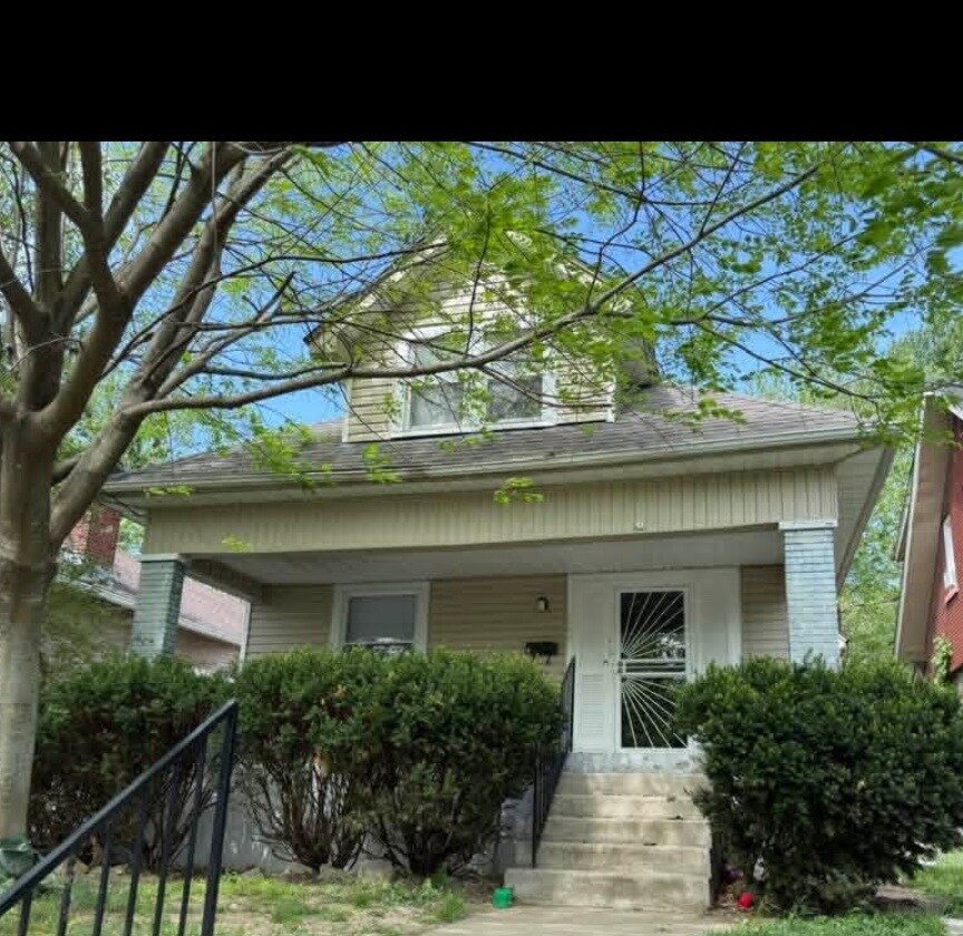 Photo - 106 N 42nd St