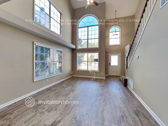 Photo - 920 Ahearn Ct