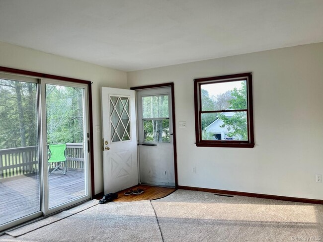 Photo - 80 Mallory Ln Unit B