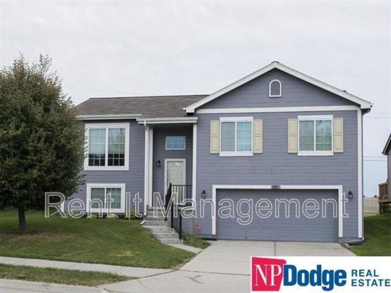 Photo - 4701 N 168 Avenue