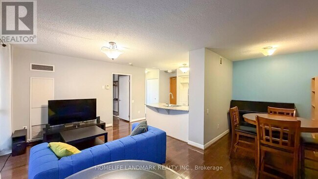 Photo - 33 Sheppard Ave E Unité 1105