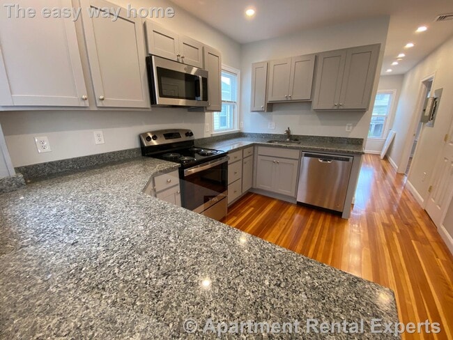 Photo - 10 Trapelo Rd Unit #5