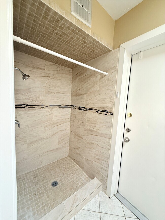 Photo - 9231 Stroud Dr