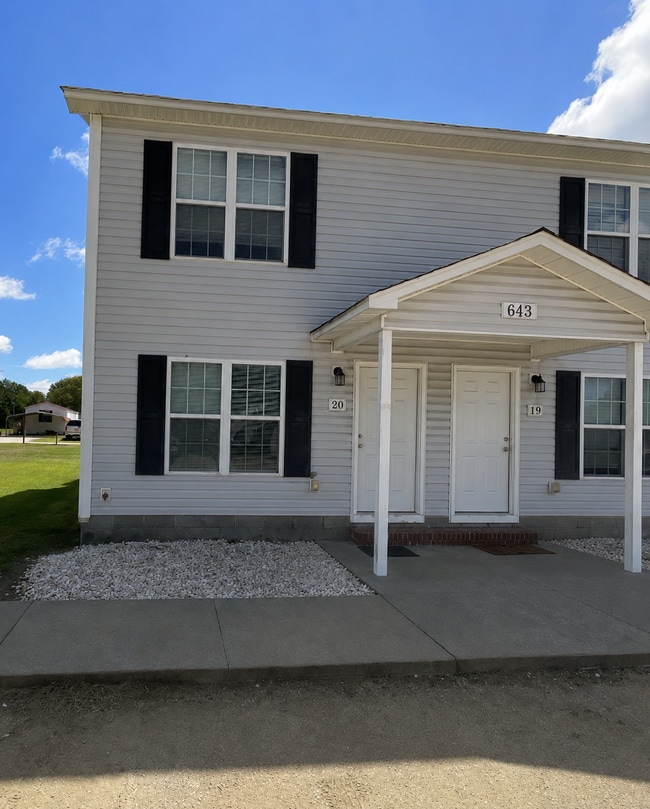 Building Photo - 643 Fowler Manning Rd Unit 20
