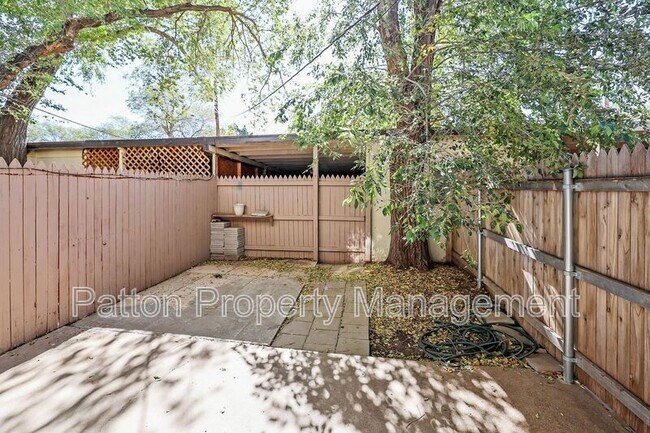 Photo - 3211 Villa Pl