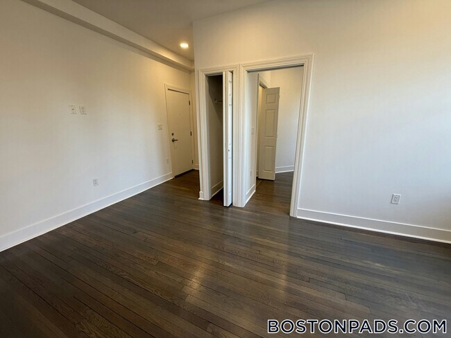 Photo - 11 Queensberry St Unidad 32