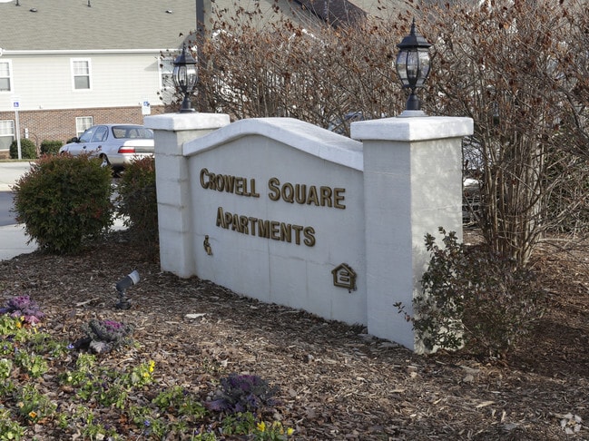 Photo - Crowell Square Apartments