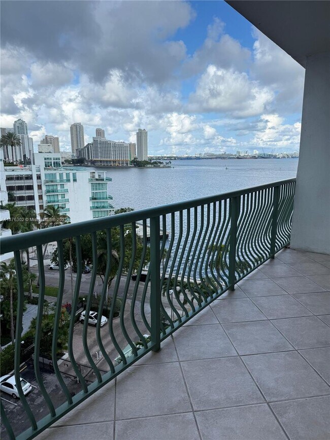 Photo - 1408 Brickell Bay Dr Unit 912
