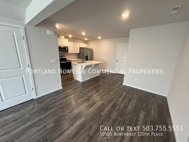 Photo - 10505 NE 120th Pl