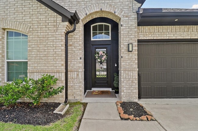 Photo - 14411 Black Cherry Hls St
