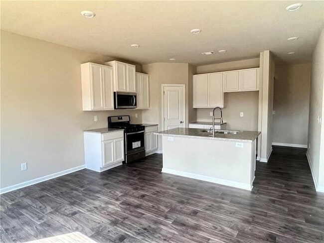 Photo - 110 Auburn Xing Wy